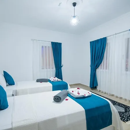 Yaz 2 Vila Kaş